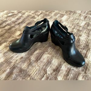 Dansko Wedge shoe